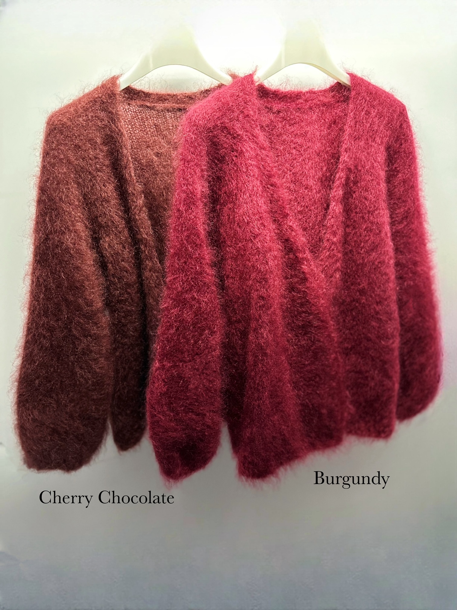 INCREDIBLY SOFT AND WARM Burgundy CARDIGAN. NATURAL WOOL 81% KID MOHAIR
