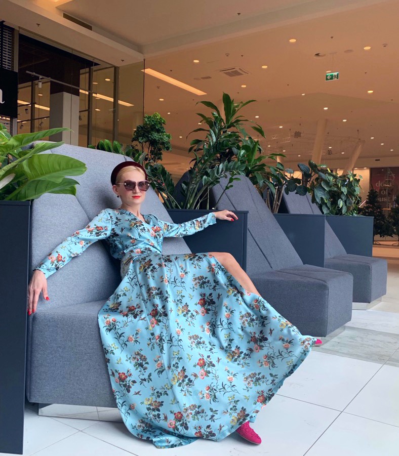 Long sleeve blue flower dress