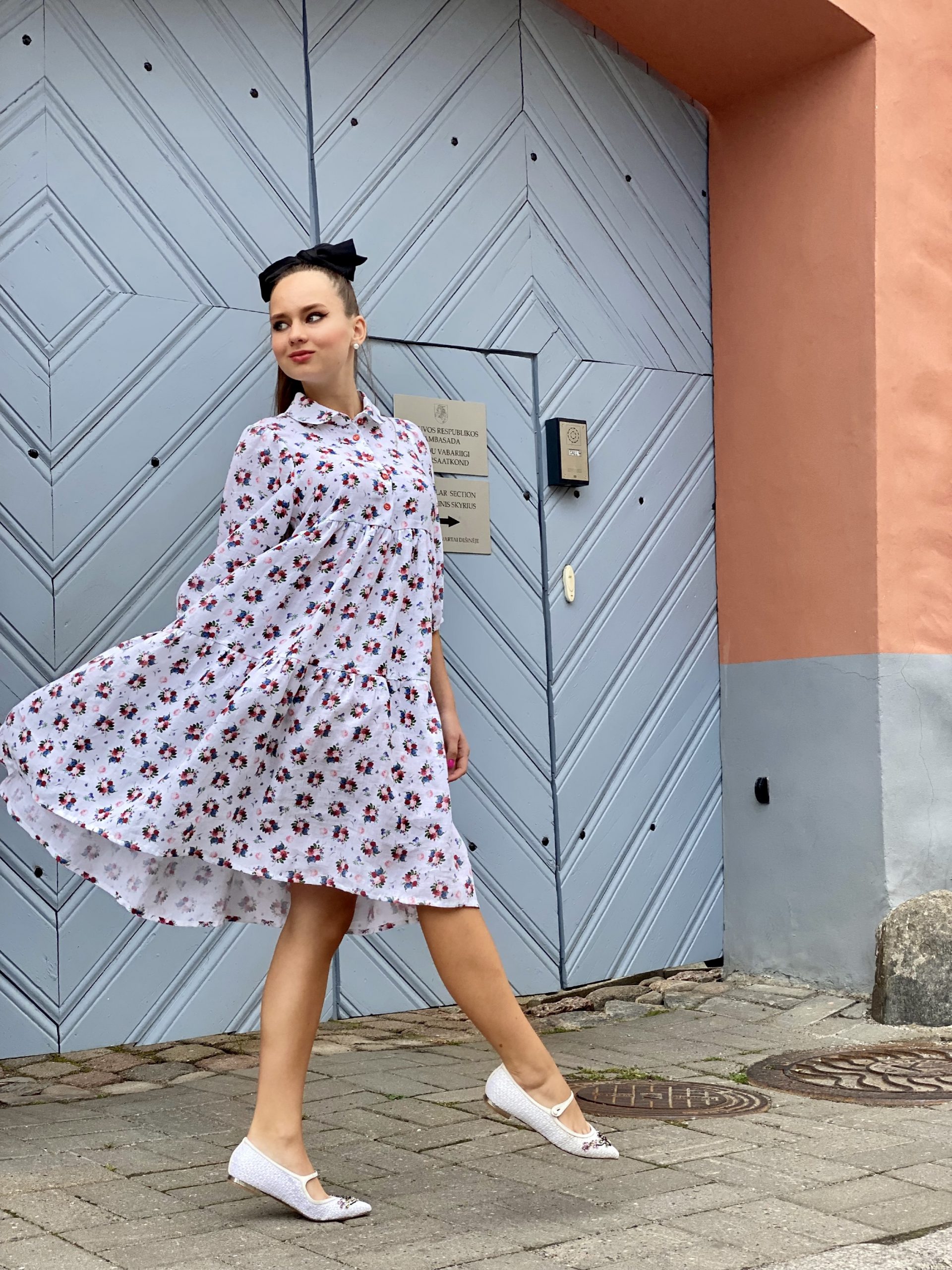 White with flowers volan dress