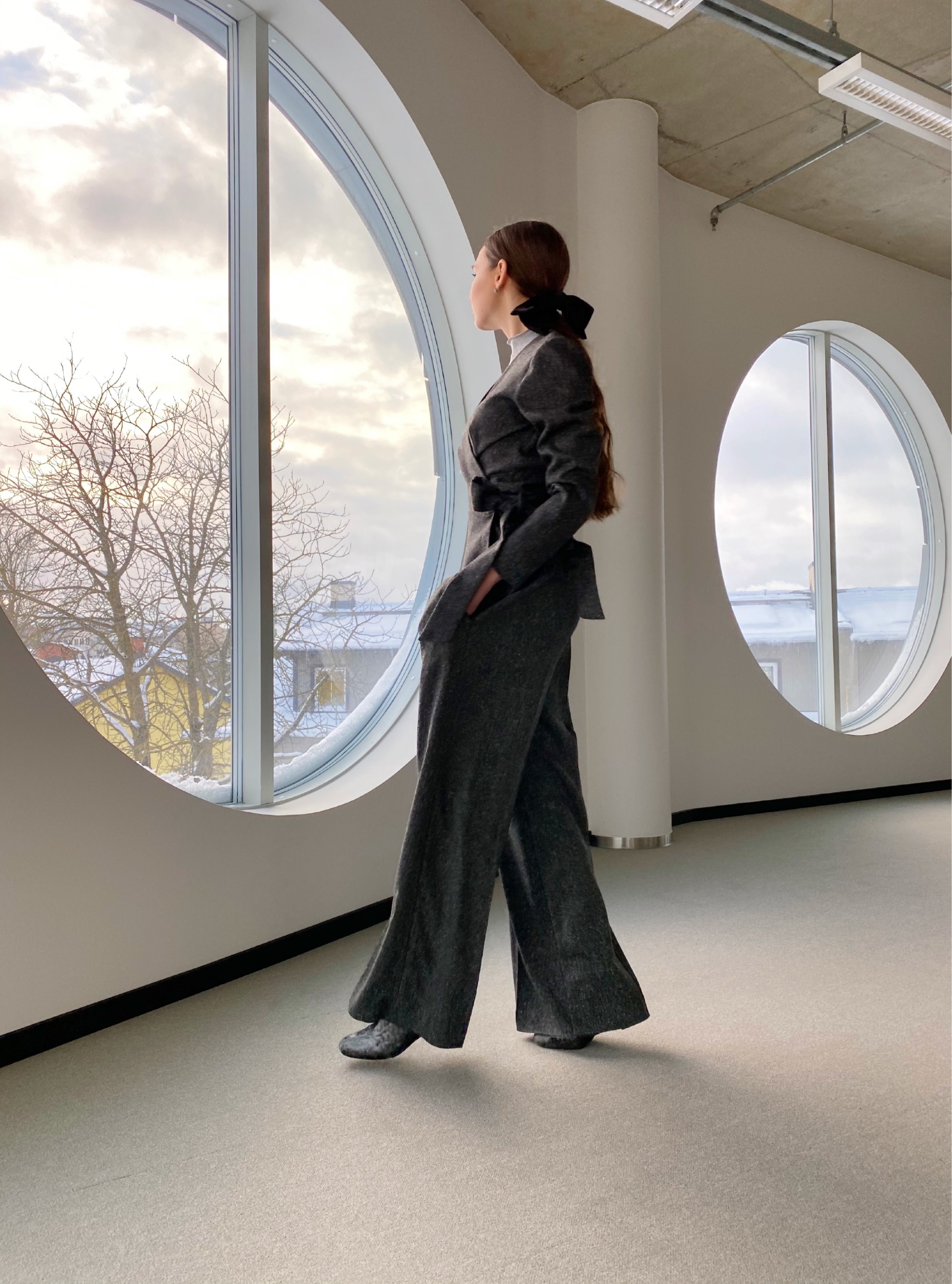 Wool grey costume