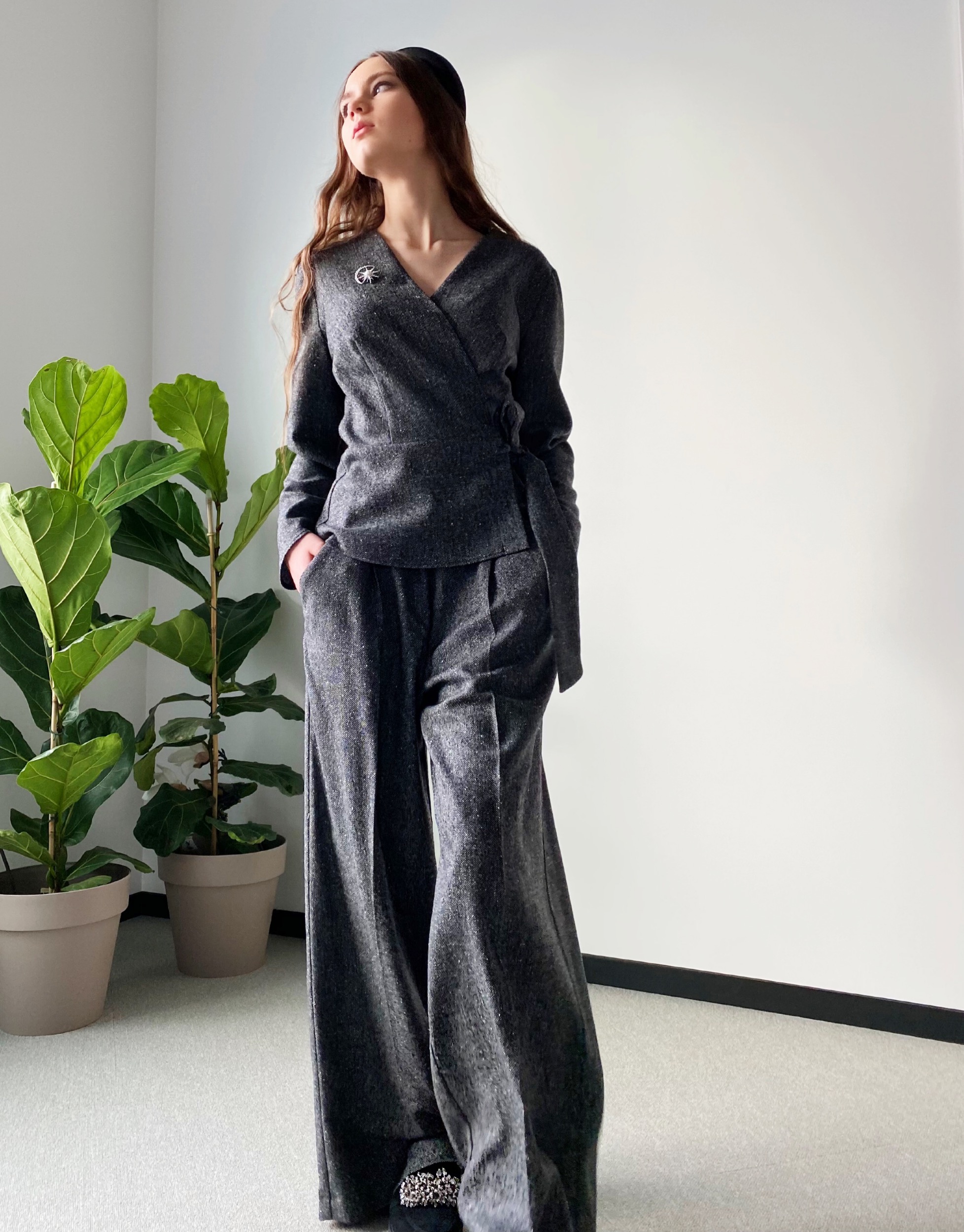 Wool grey costume
