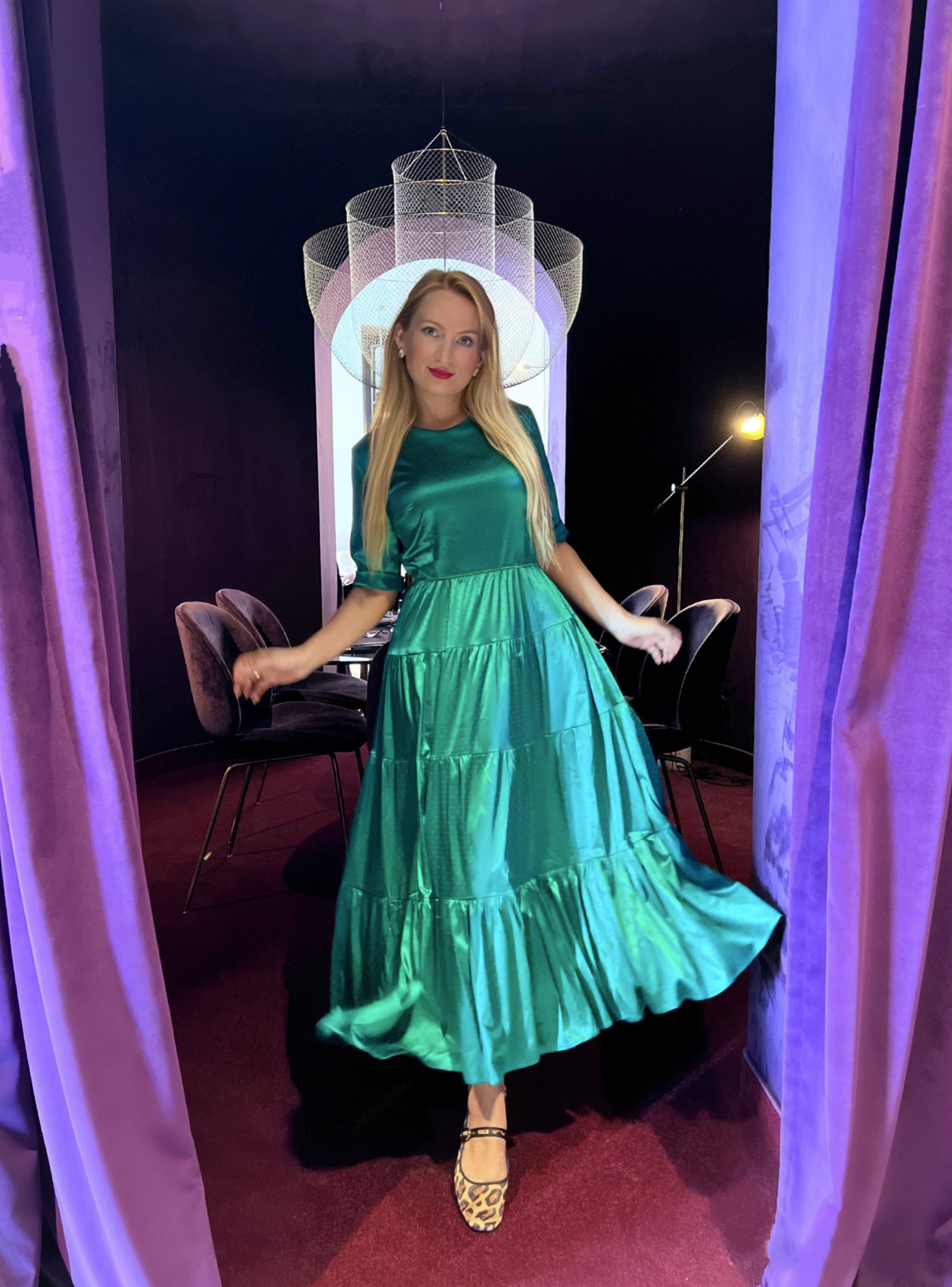 Amazing Emerald green silk dress with ruffles