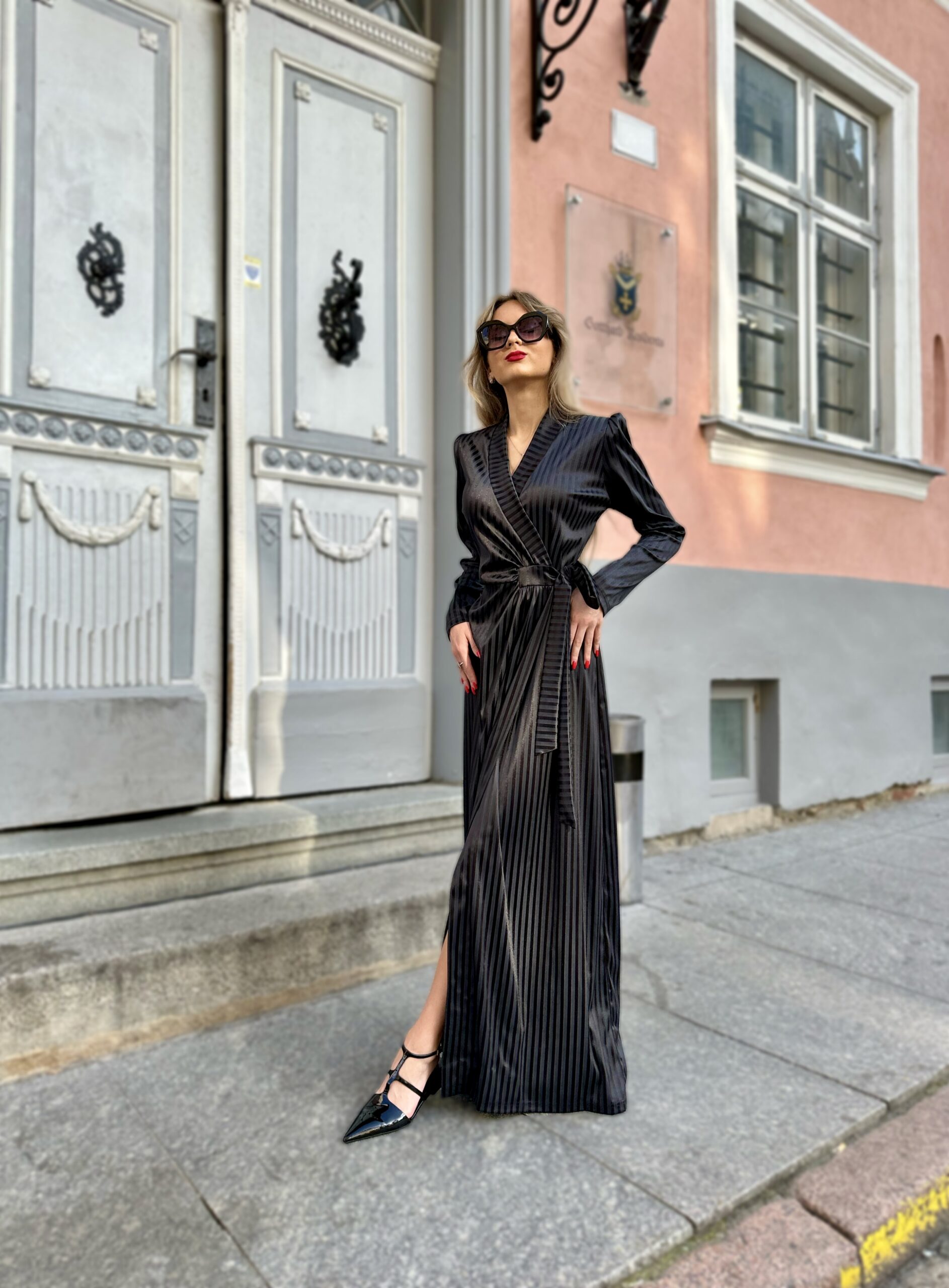 Theater black color long dress