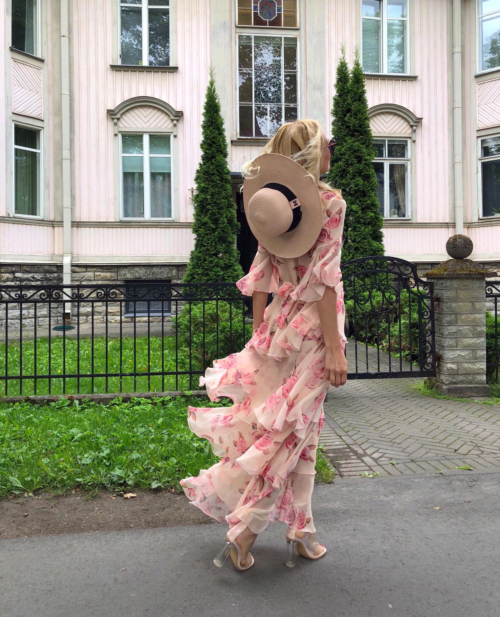 Soft roses dress