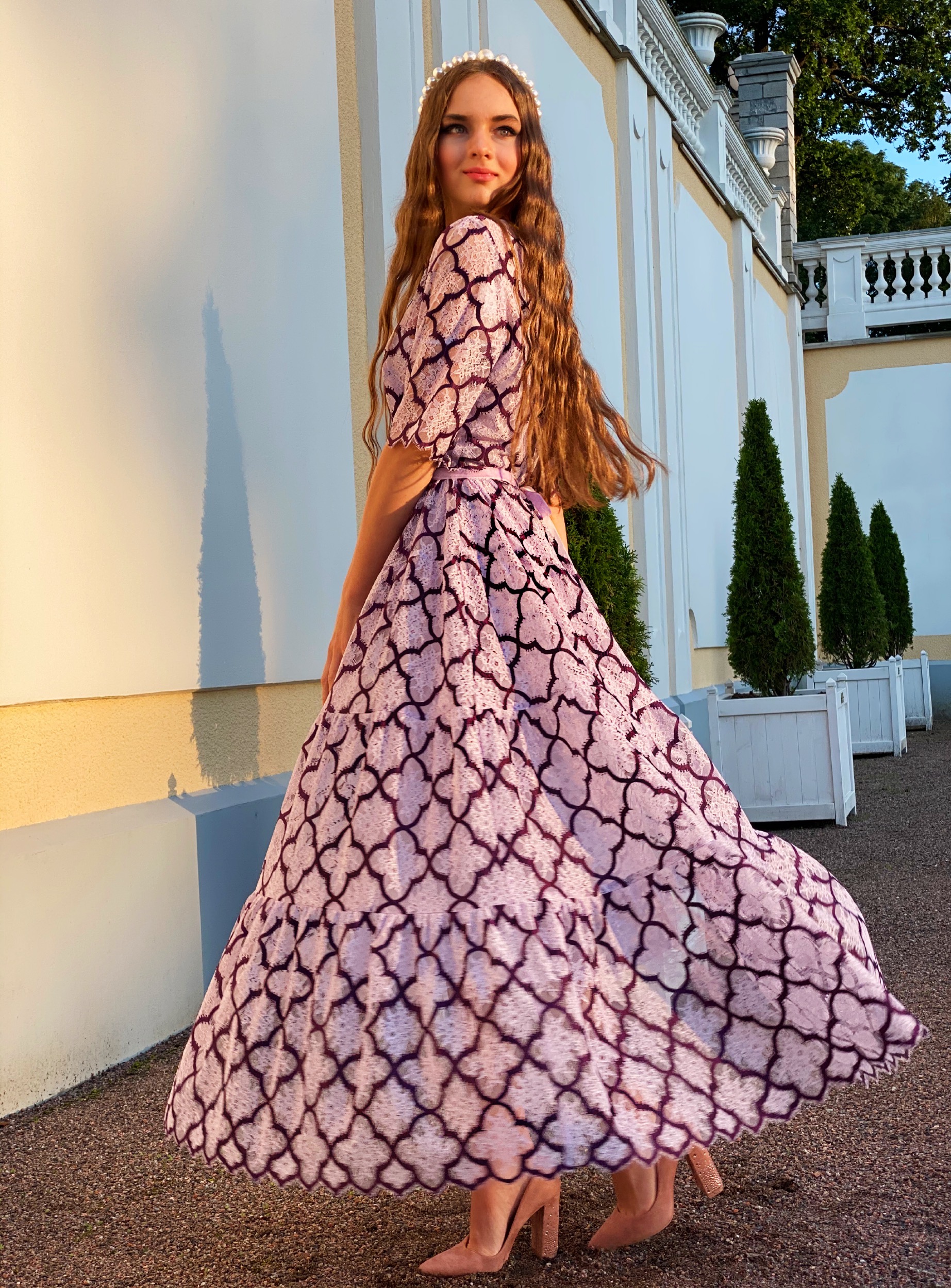 Lace stained glass lilac dress with belt and under dress