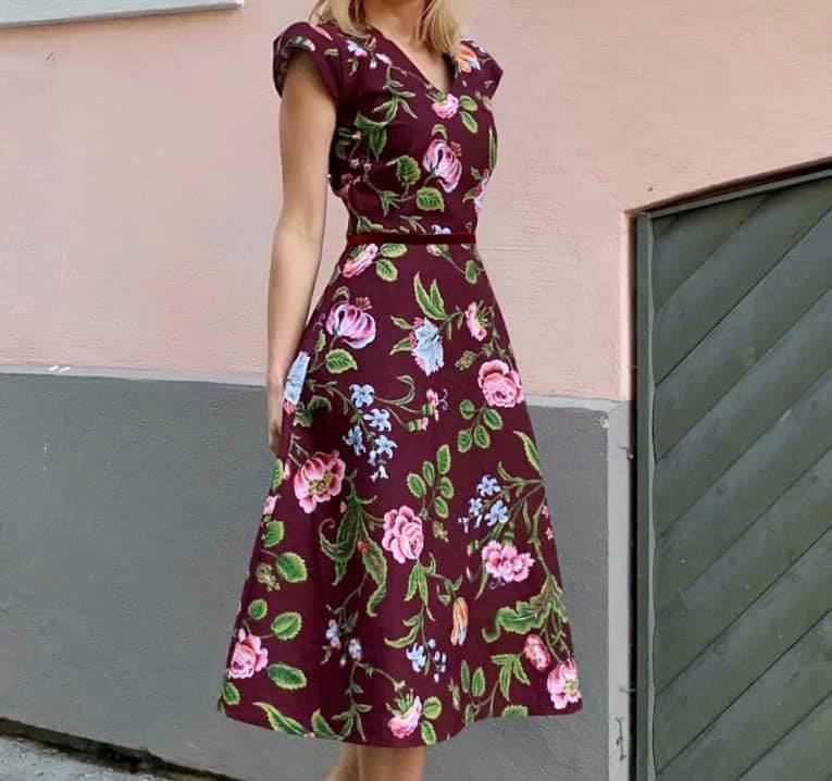 Fairytale flowers dress