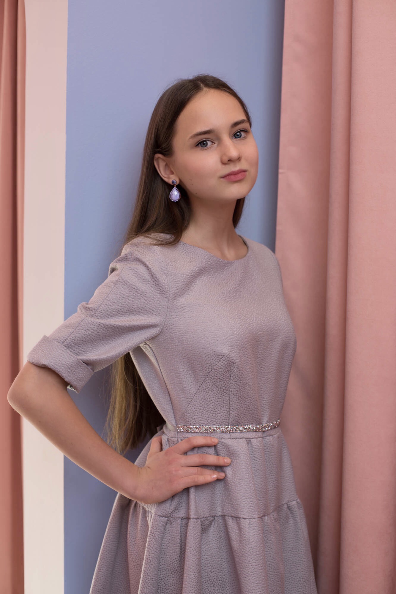 Tender purple dress with belt