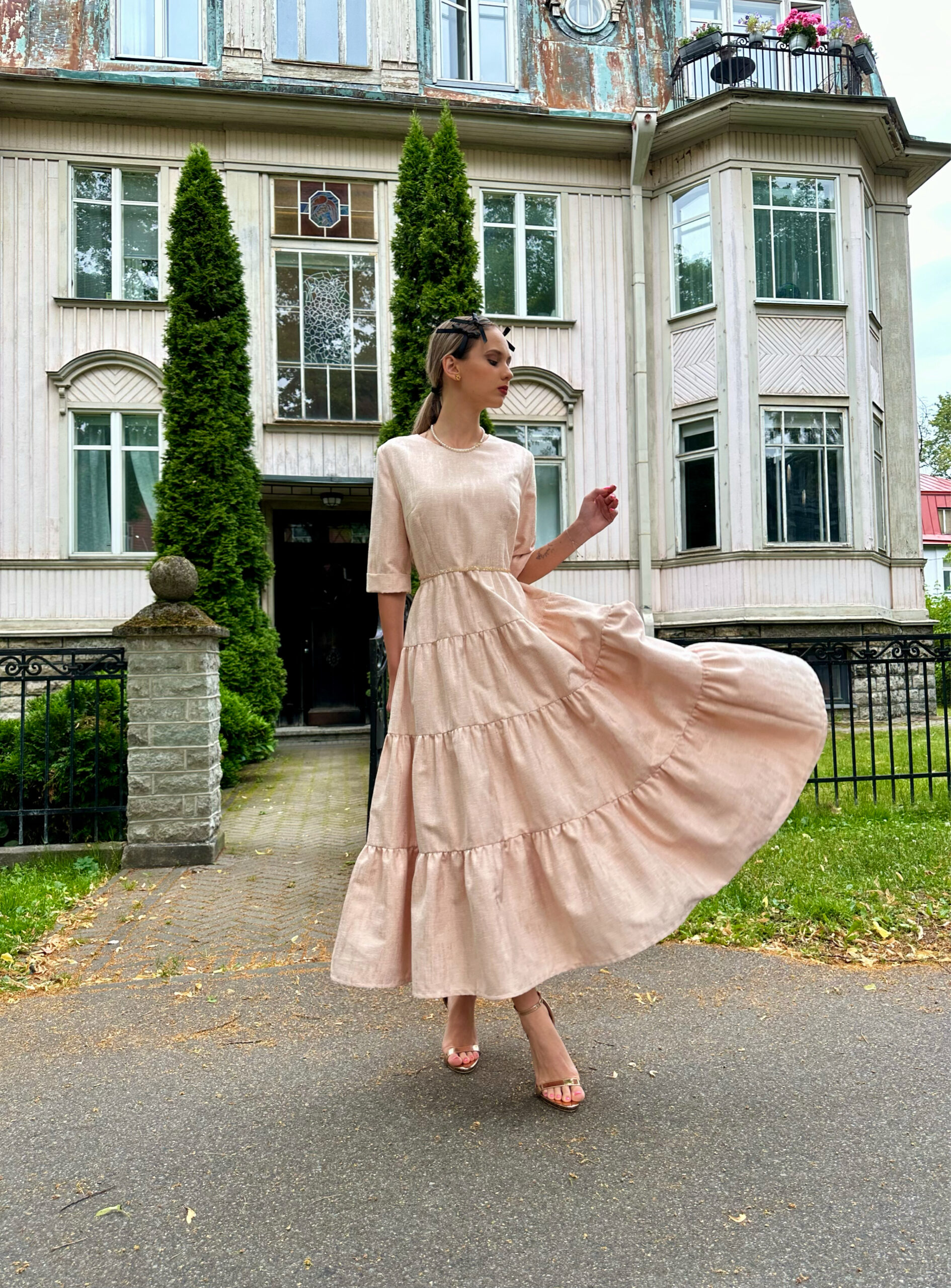 Peach cake dress