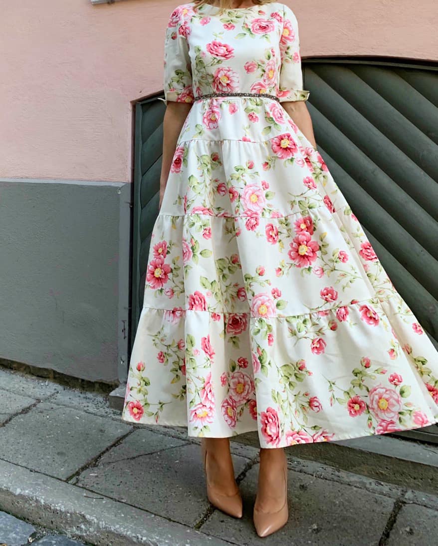 Rose garden dress