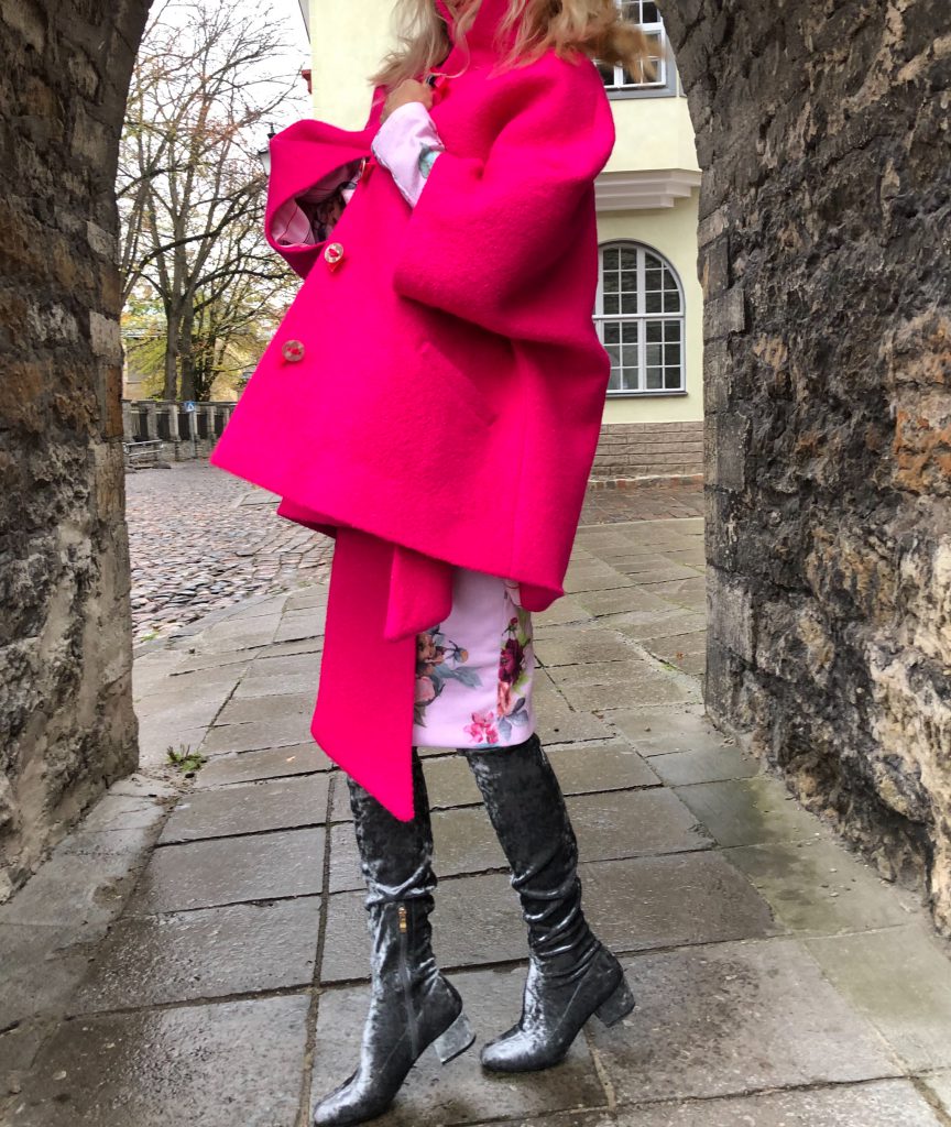 Fuchsia coat