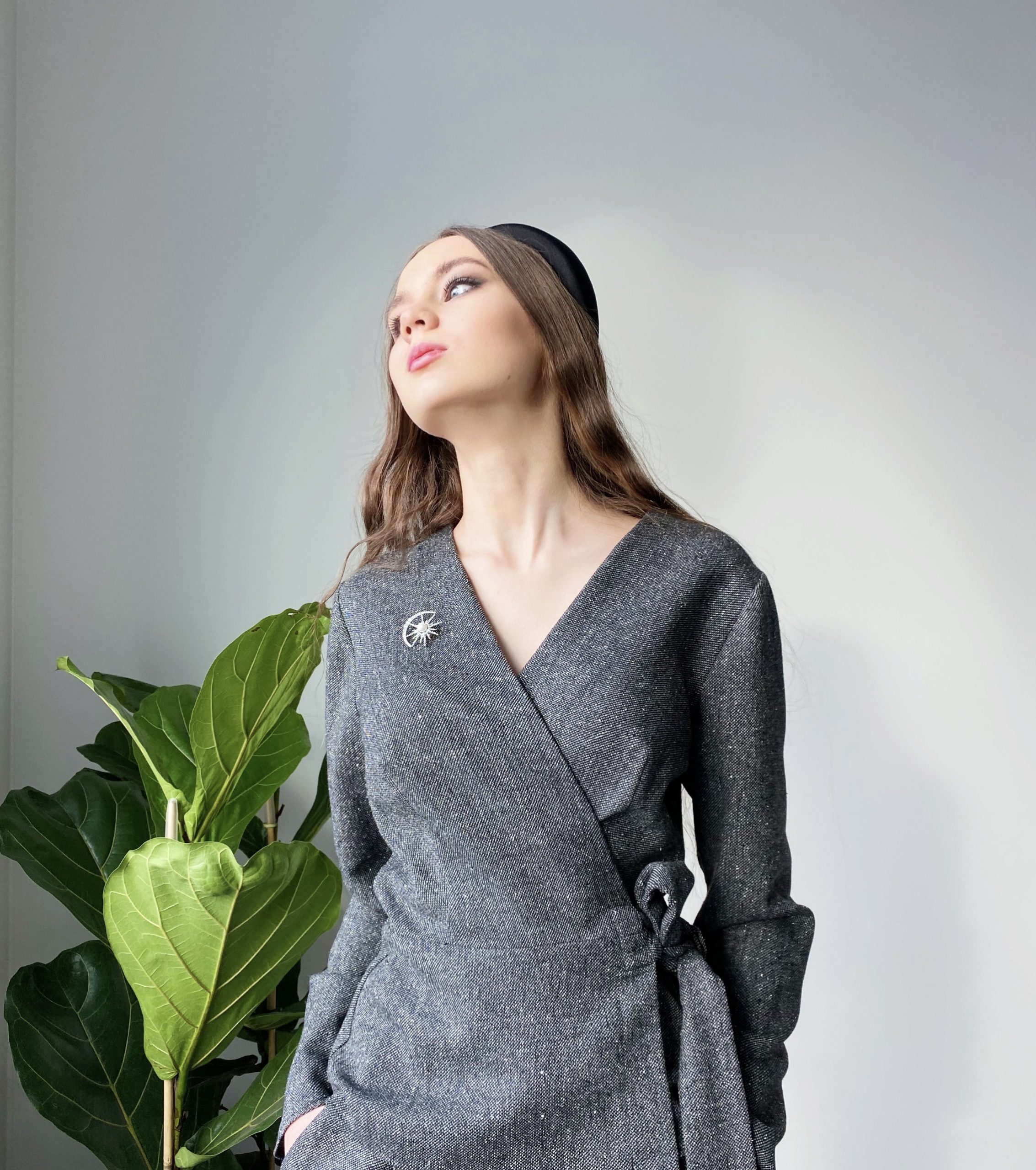Wool grey costume