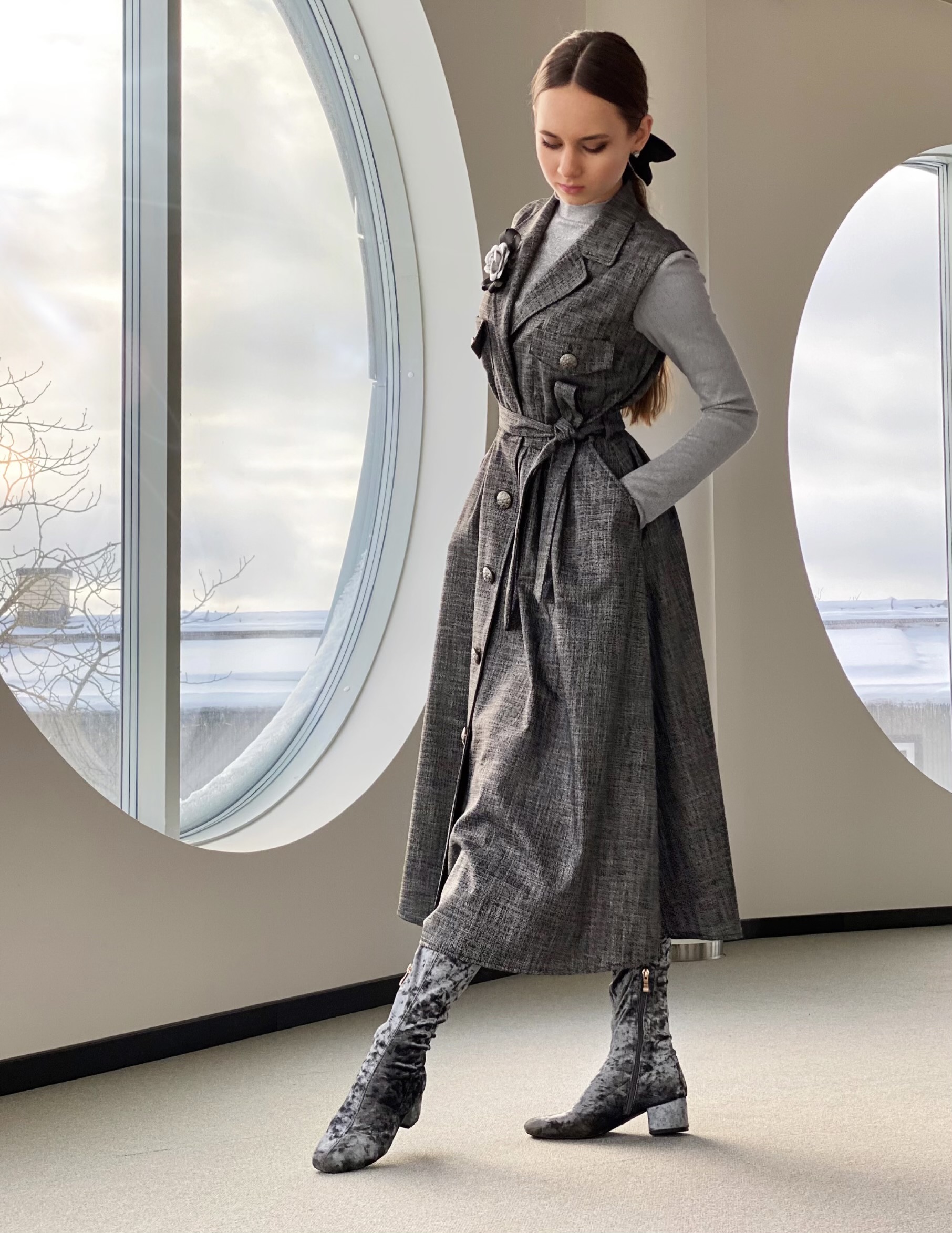 Grey classy dress with buttons