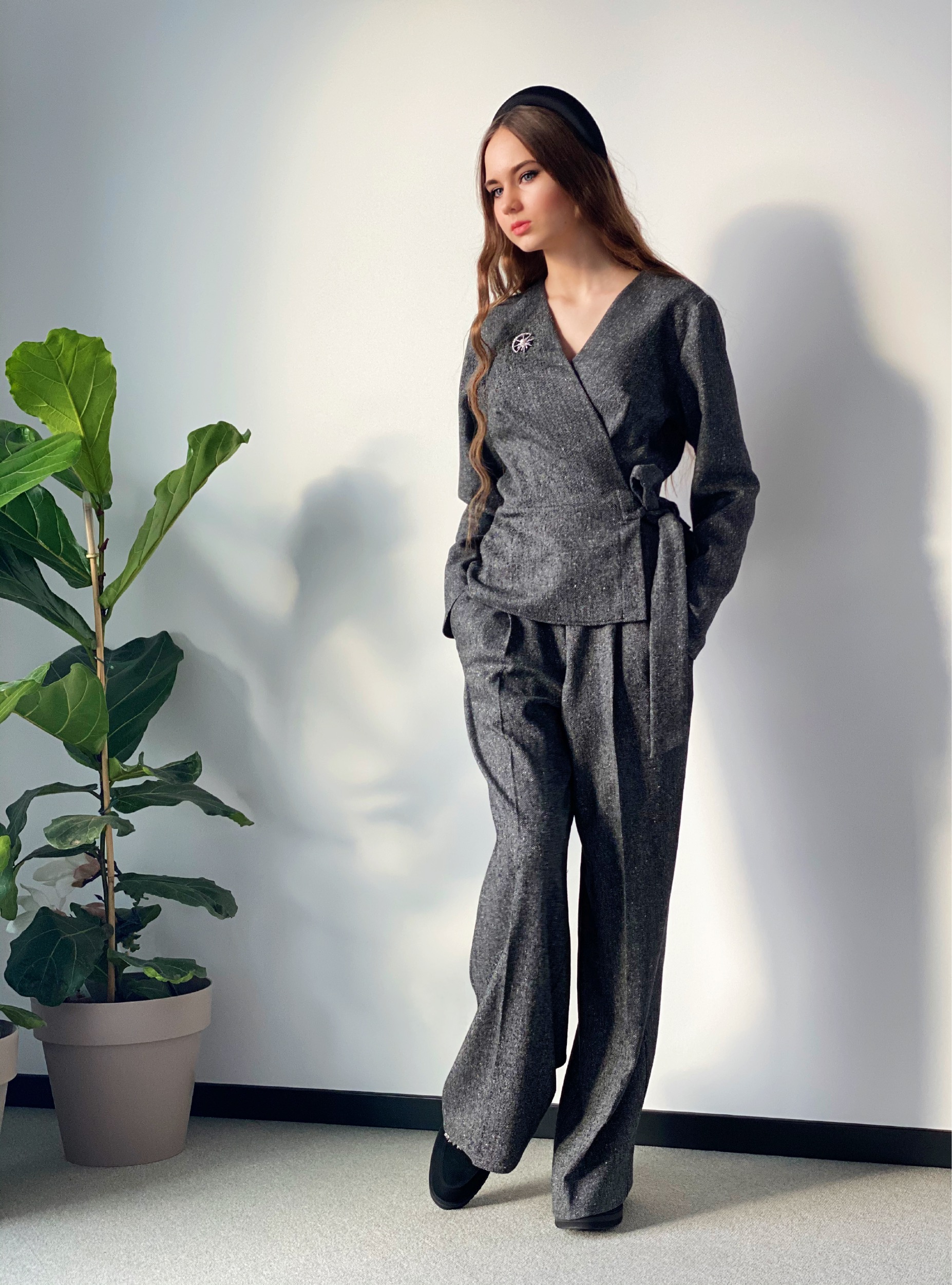 Wool grey costume