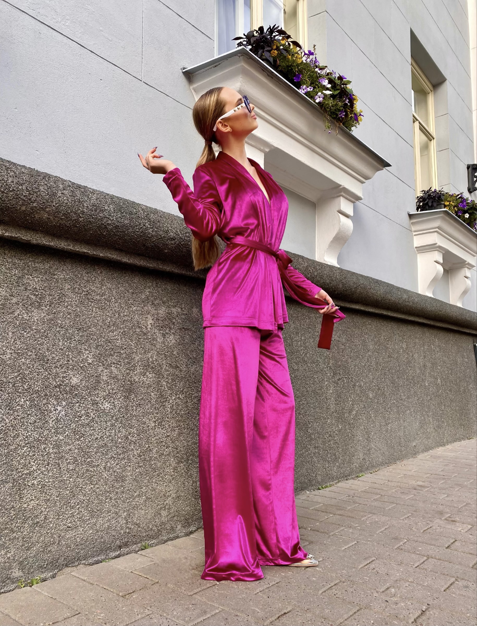 Silk samet fuchsia costume luxury